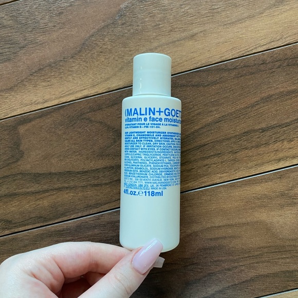 Malin + Goetz - Vitamin E Face Moisturizer - Picture 2 of 3